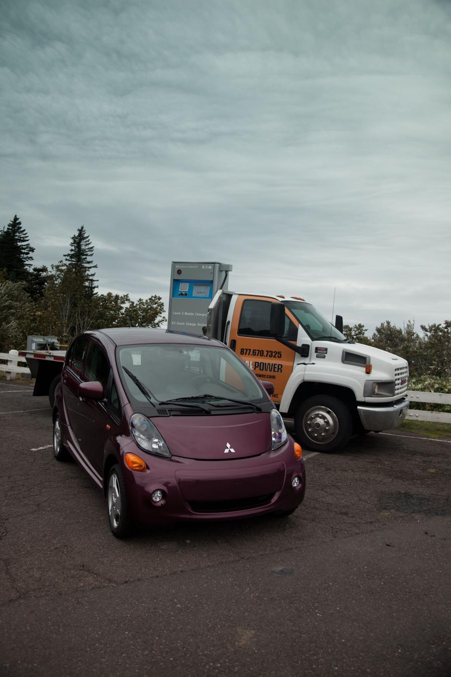  Mitsubishi i-MiEV 2012 года  (US) (фото 111 из 234)